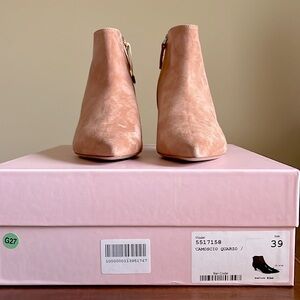 NWT - Deimille - approx $380 - Quarzo Blush Pink Bootie - 39 EU / US 8.5 - Italy